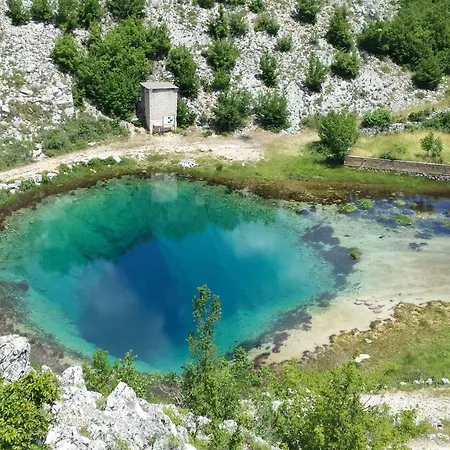 Cetina - With A View Milasi
