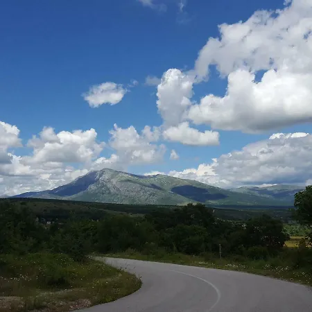Cetina Apartment
