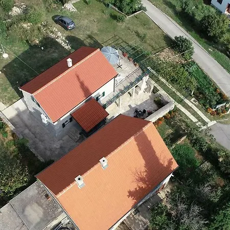 Cetina - With A View شقة Milasi
