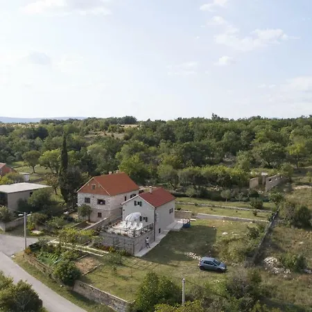 Cetina - With A View