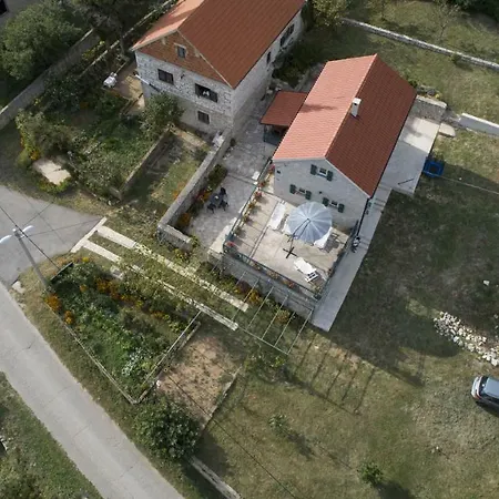 Apartman Cetina - With A View *