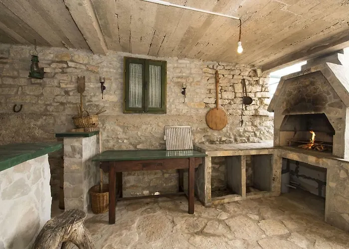 Cetina - With A View Appartement