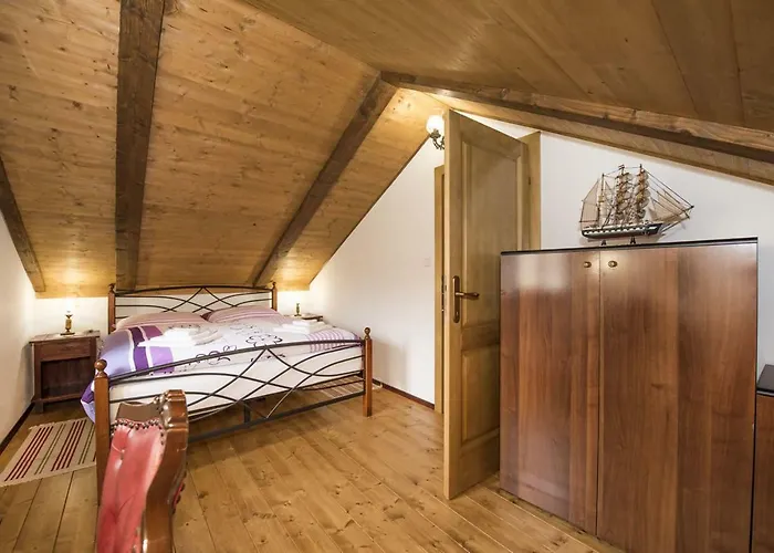 Cetina - With A View Apartment