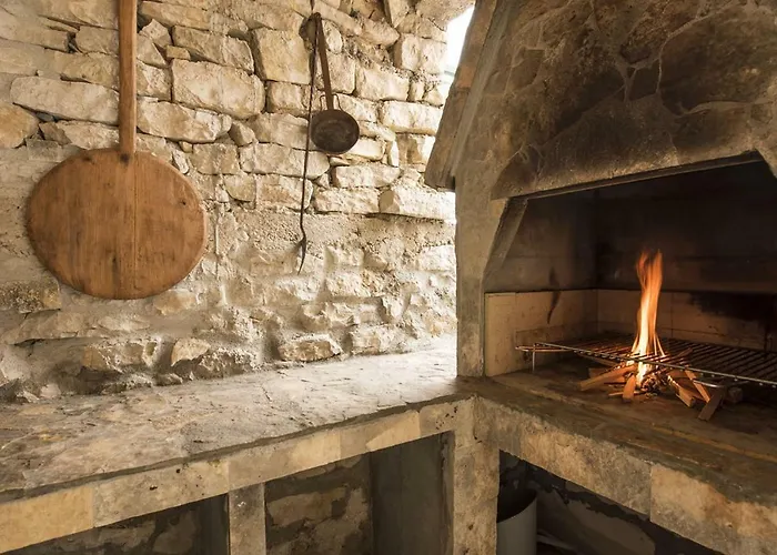 Cetina - With A View