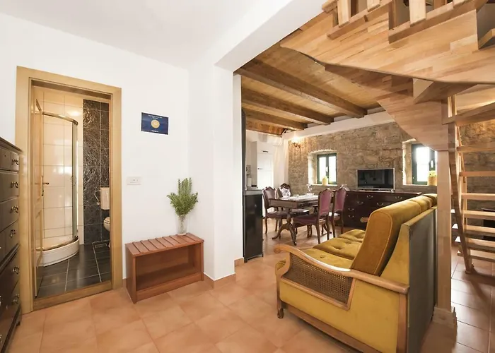 Cetina - With A View Appartement Milasi