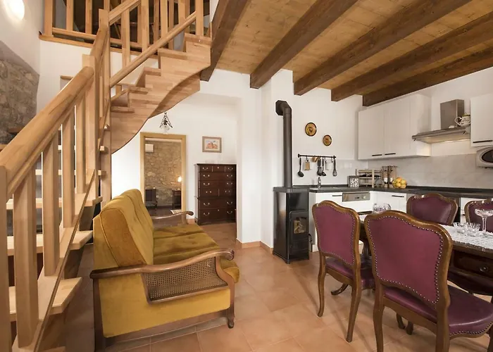 Cetina - With A View Milasi