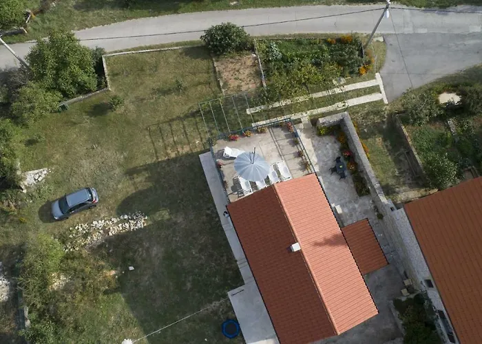 Cetina - With A View Milasi